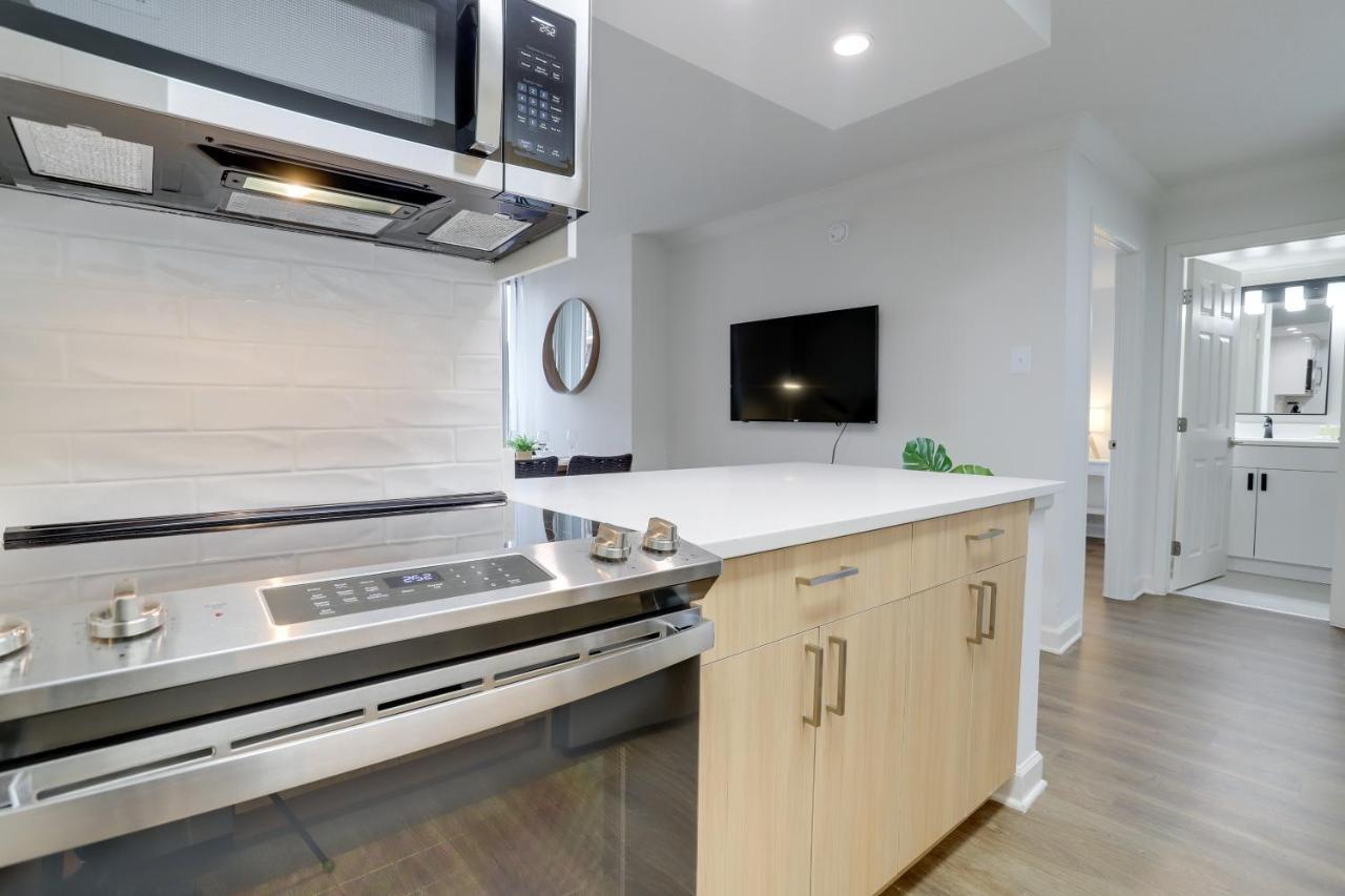 ארלינגטון Modern & Charming Apt With Rooftop @Pentagon City מראה חיצוני תמונה