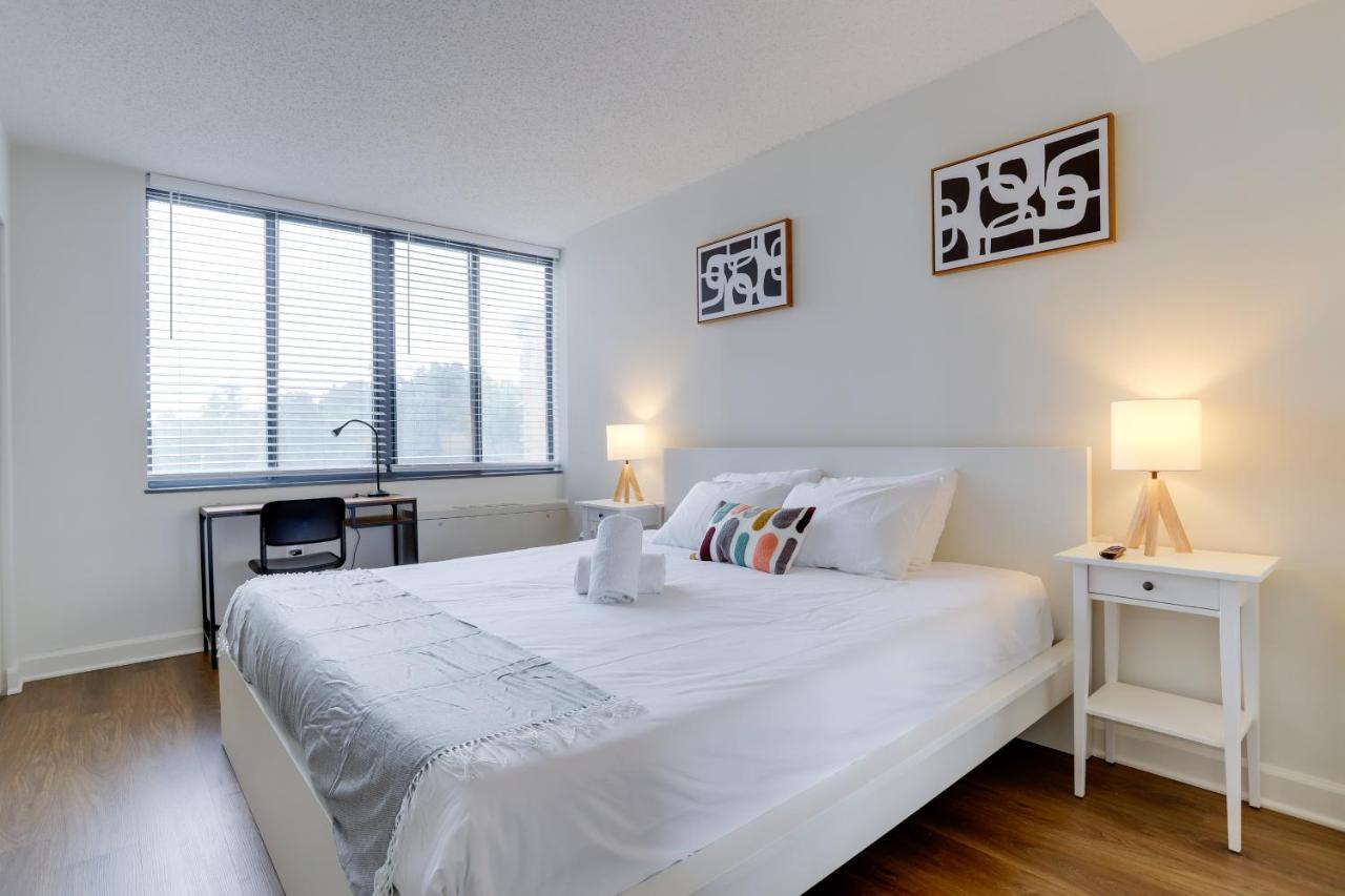 ארלינגטון Modern & Charming Apt With Rooftop @Pentagon City מראה חיצוני תמונה