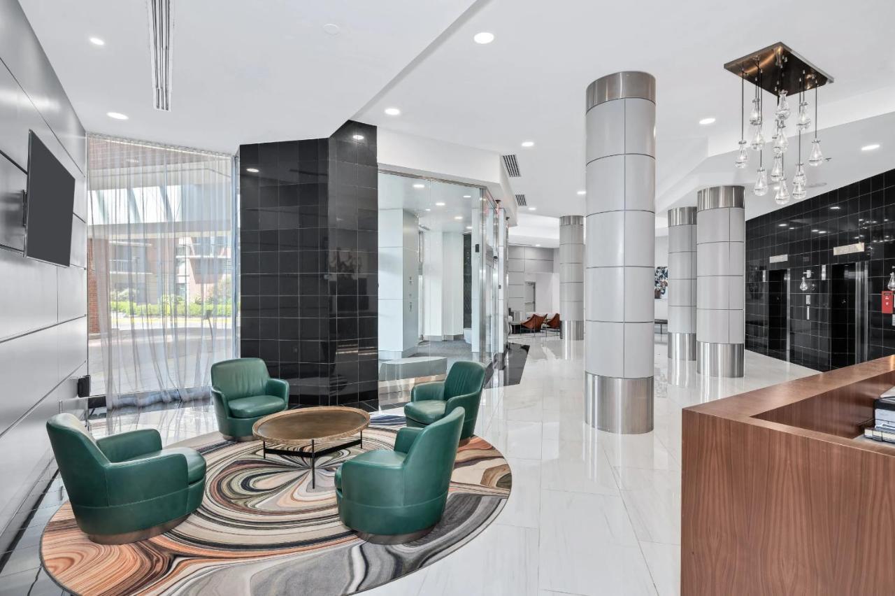 ארלינגטון Modern & Charming Apt With Rooftop @Pentagon City מראה חיצוני תמונה